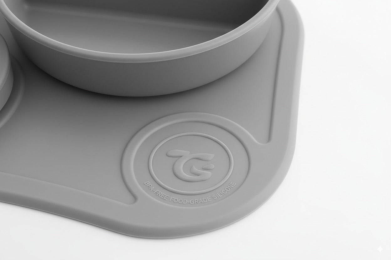 Twistshake® Infant Feeding Bowl with Anti-Slip Vacuum Base & Click-Lock Mat
